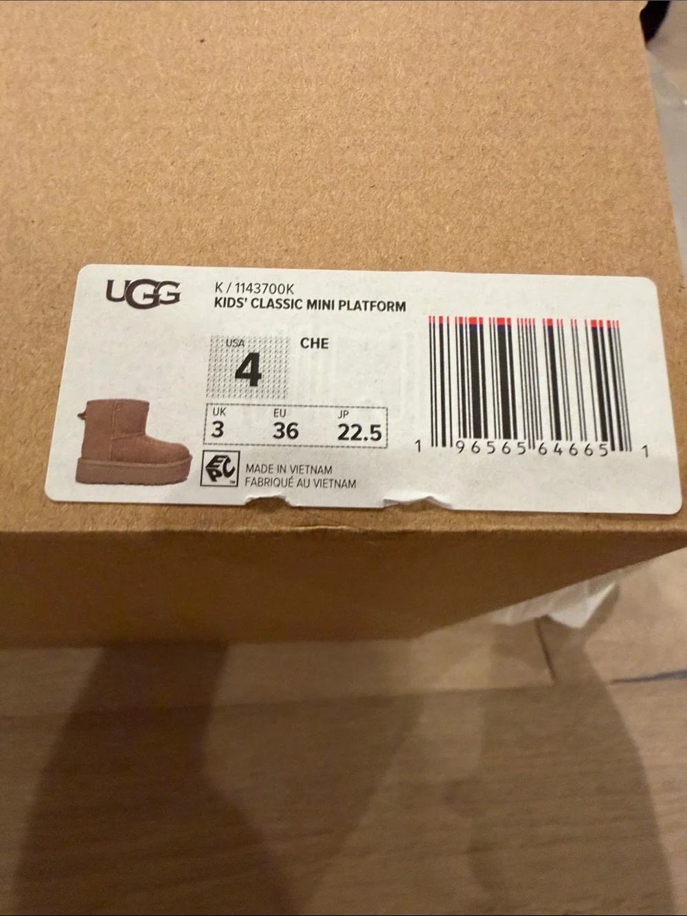 UGG Chestnut Kids' Classic Mini Platform Boot